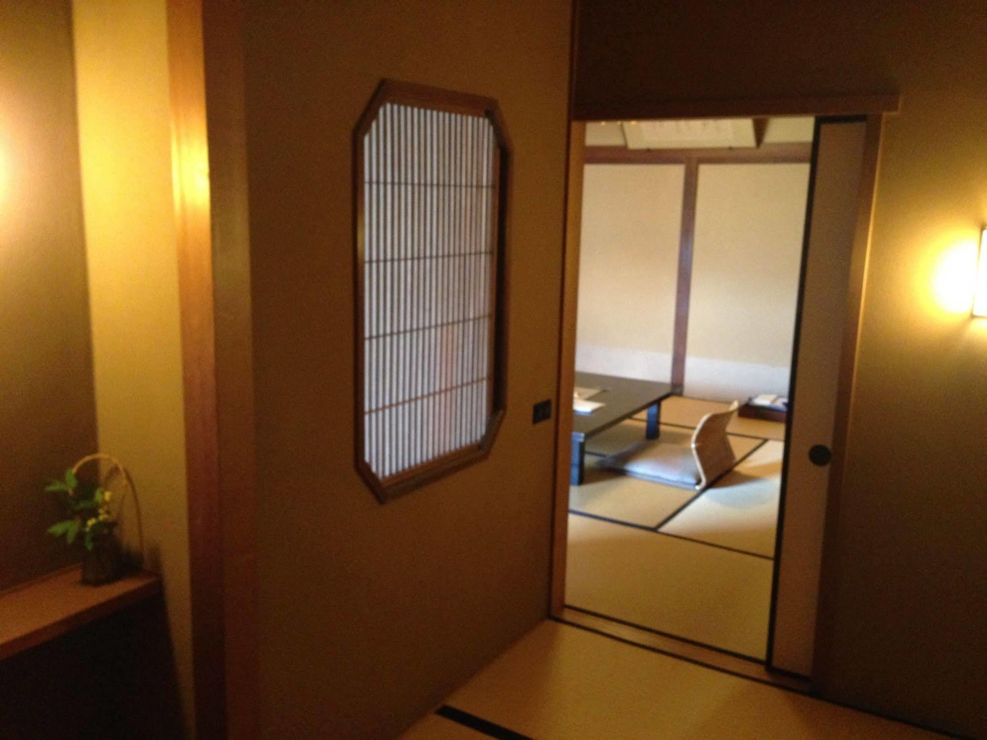 Hotel Yoyokaku Karatsu Exterior foto